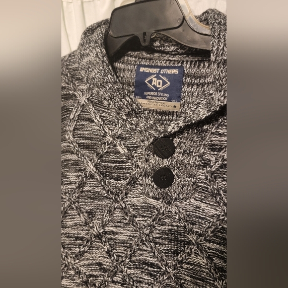 Amongst Others Men Sweater Large Black White Long Sleeve Cable Knit Shawl Collar - Picture 4 of 10